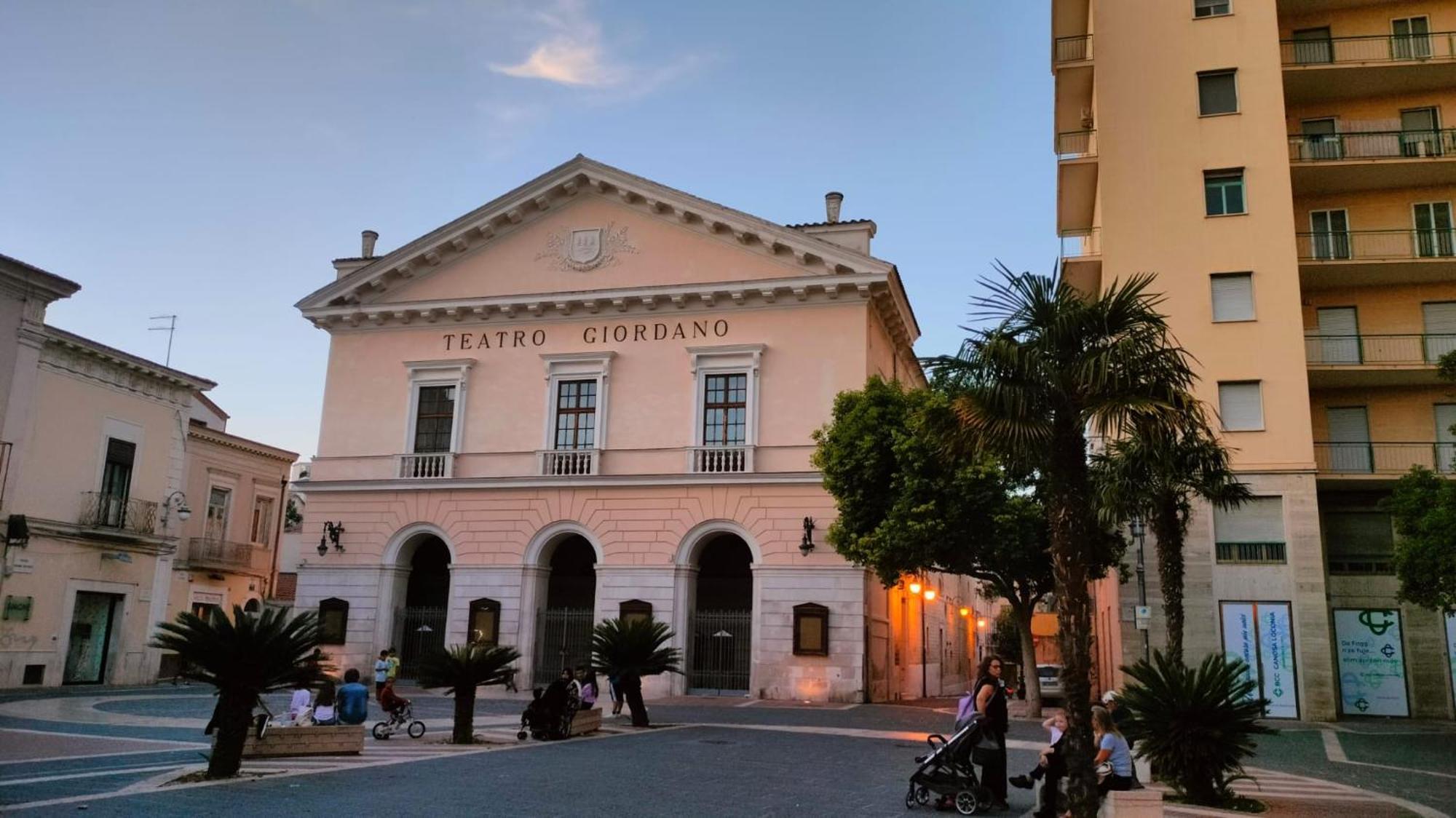 Outside Boutique Hotel Foggia Kültér fotó
